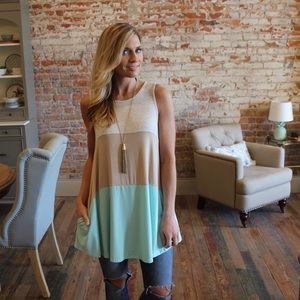 TRI COLOR FLOWY TANK